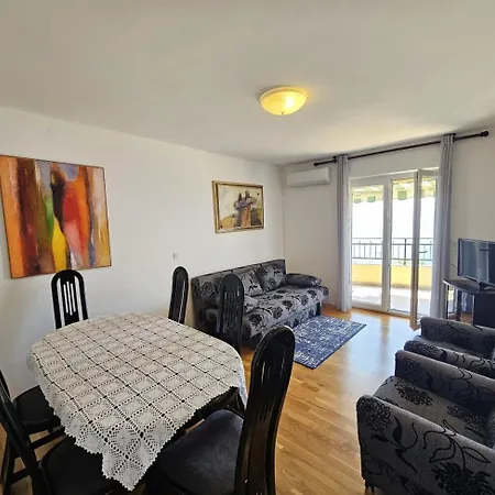 Apartmán Blaz 3 - 5 Pax, Terrace With Sea View, 150 M From The